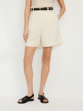 Everlane The Linen Way-High Drape Shorts in Canvas Cream Size 0 Quiet Luxury